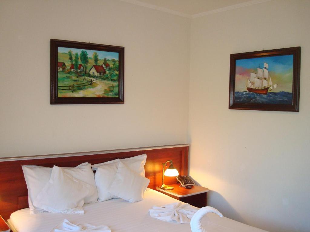 Hotel Ami Băile Felix Extérieur photo
