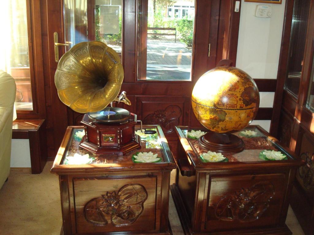 Hotel Ami Băile Felix Extérieur photo